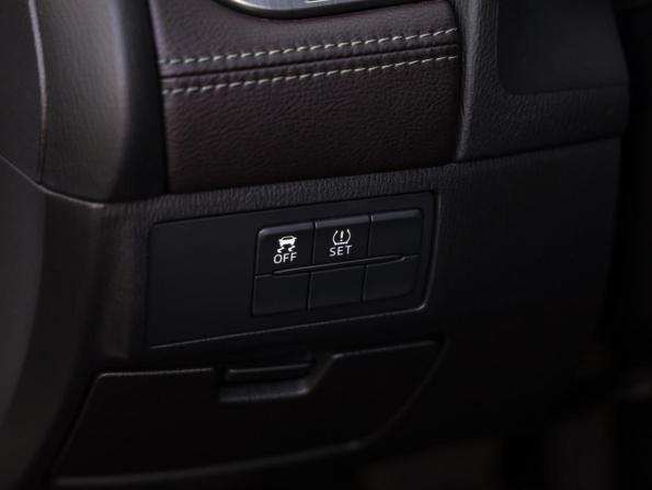 Mazda 6 III (GJ) Рестайлинг с пробегом 2016 года, цена 2 056 000 рублей, 60282 км, седан, Автокод Объявления