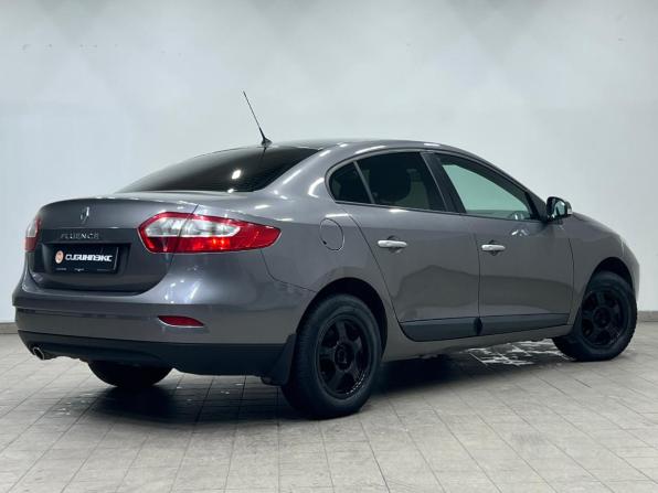 Renault Fluence I с пробегом 2011 года, цена 615 000 рублей, 230000 км, седан, Автокод Объявления