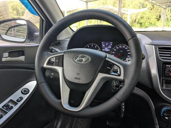Hyundai Solaris I с пробегом 2011 года, цена 759 900 рублей, 219000 км, седан, Автокод Объявления