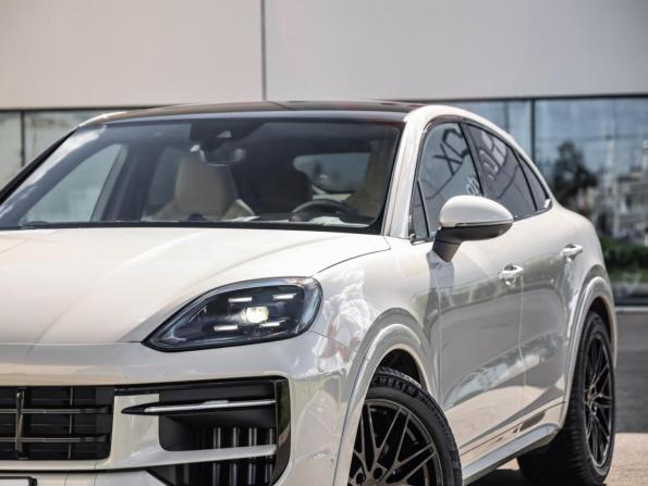Porsche Cayenne III Рестайлинг с пробегом 2025 года, цена 17 490 000 рублей, 6114 км, внедорожник, Автокод Объявления