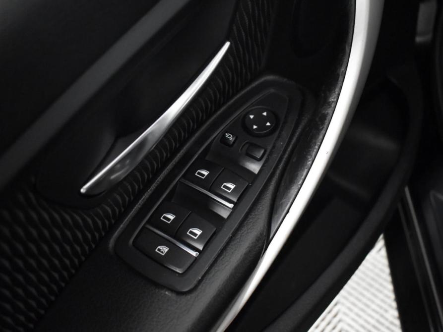 BMW 3 серии VI (F3x) Рестайлинг Санкт-Петербург  - изображение 11