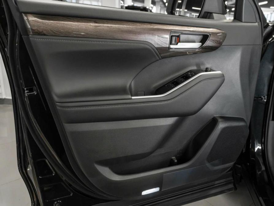 Toyota Highlander IV (XU70) Москва  - изображение 24