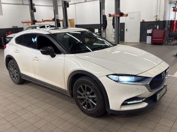 Mazda CX-4 I Рестайлинг с пробегом 2023 года, цена 2 500 000 рублей, 75053 км, внедорожник, Автокод Объявления