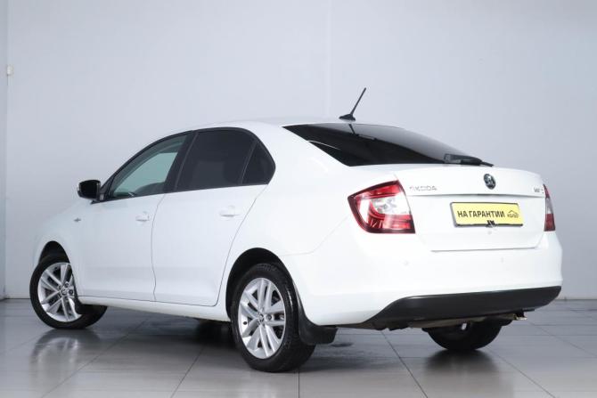 Skoda Rapid I Рестайлинг с пробегом 2018 года, цена 1 489 000 рублей, 96364 км, лифтбек, Автокод Объявления
