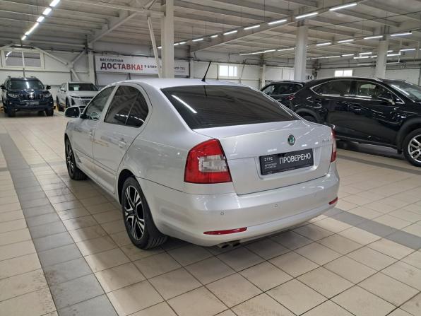 Skoda Octavia II (A5) Рестайлинг с пробегом 2011 года, цена 790 000 рублей, 232061 км, лифтбек, Автокод Объявления