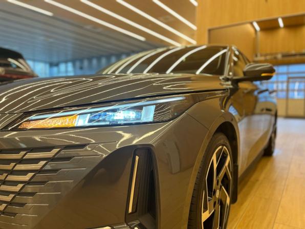 Changan Lamore с пробегом 2024 года, цена 1 849 000 рублей, 34000 км, седан, Автокод Объявления
