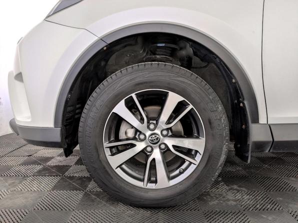 Toyota RAV4 IV (XA40) Рестайлинг с пробегом 2017 года, цена 2 325 000 рублей, 141616 км, внедорожник, Автокод Объявления