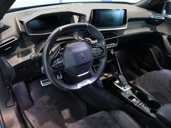 Peugeot 2008 II с пробегом 2020 года, цена 2 100 000 рублей, 87112 км, внедорожник, Автокод Объявления