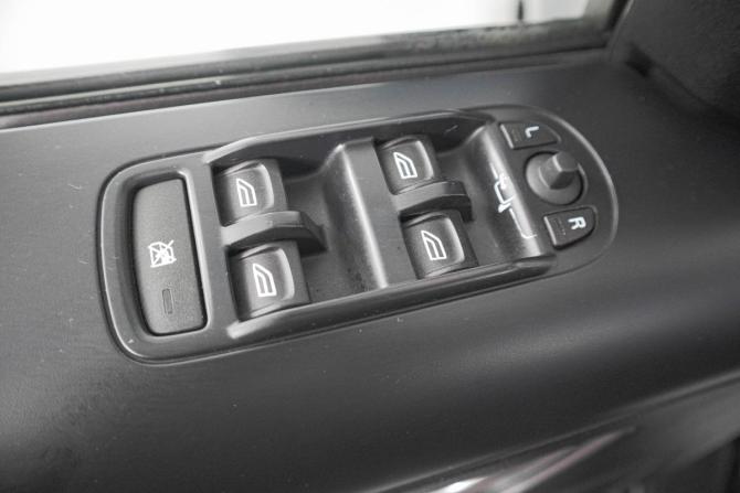 Land Rover Freelander II с пробегом 2008 года, цена 999 000 рублей, 297000 км, внедорожник, Автокод Объявления