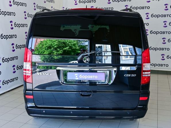 Mercedes-Benz Viano I (W639) Рестайлинг с пробегом 2013 года, цена 2 800 000 рублей, 364424 км, минивэн, Автокод Объявления