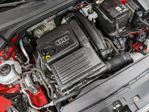 Audi A3 III (8V) Рестайлинг с пробегом 2019 года, цена 1 890 000 рублей, 140000 км, седан, Автокод Объявления