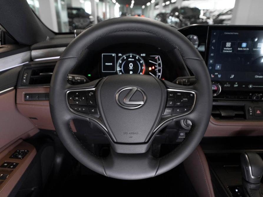 Lexus ES VII Рестайлинг 2 Москва  - изображение 11