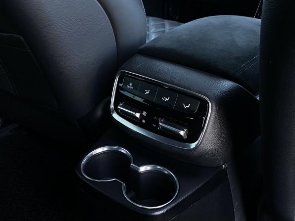 Kia Mohave I Рестайлинг 2 с пробегом 2023 года, цена 5 899 000 рублей, 39642 км, внедорожник, Автокод Объявления