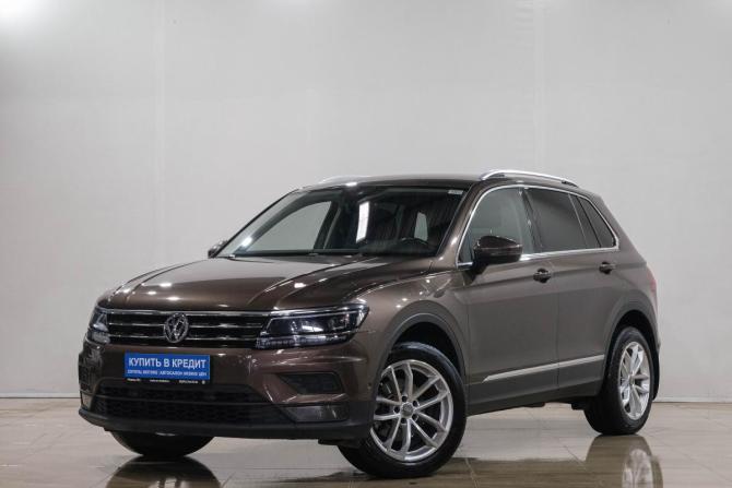 Volkswagen Tiguan II с пробегом 2019 года, цена 3 249 000 рублей, 75917 км, внедорожник, Автокод Объявления