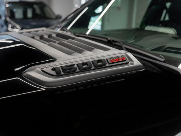 Ram 1500 V Рестайлинг с пробегом 2024 года, цена 11 200 000 рублей, 40 км, пикап, Автокод Объявления