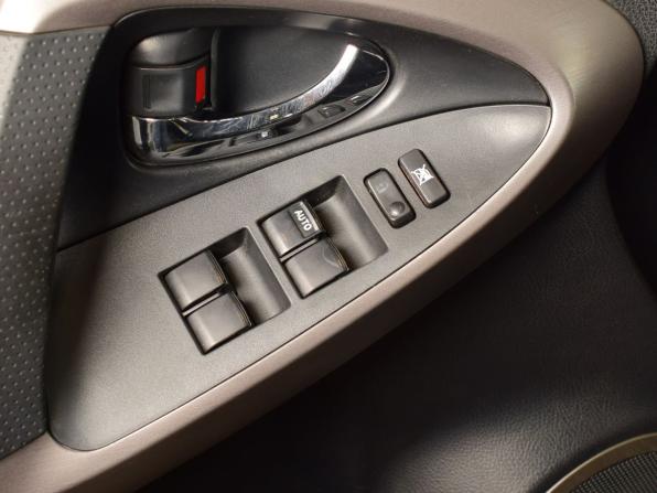 Toyota RAV4 III (XA30) с пробегом 2007 года, цена 895 999 рублей, 317487 км, внедорожник, Автокод Объявления