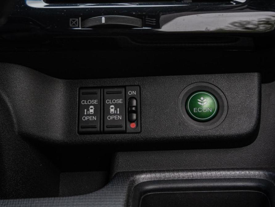 Honda Stepwgn V Краснодар  - изображение 23