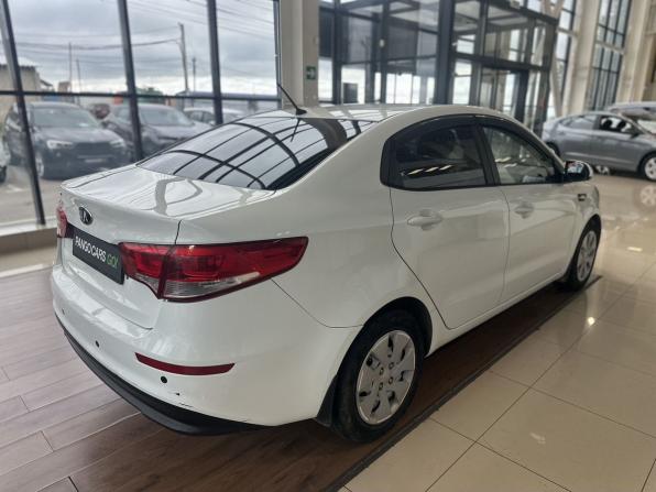 Kia Rio III с пробегом 2015 года, цена 989 000 рублей, 94633 км, седан, Автокод Объявления