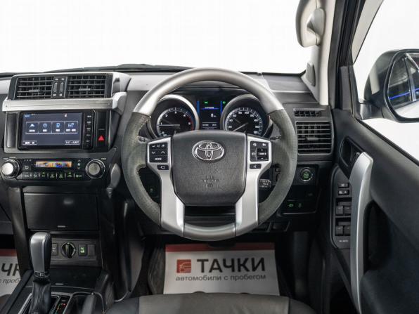 Toyota Land Cruiser Prado 150 Series Рестайлинг 1 с пробегом 2015 года, цена 3 690 500 рублей, 140677 км, внедорожник, Автокод Объявления