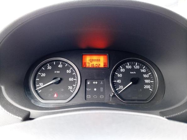 Renault Sandero I с пробегом 2014 года, цена 645 000 рублей, 108737 км, хэтчбек, Автокод Объявления