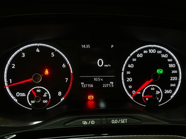 Volkswagen Polo VI с пробегом 2021 года, цена 1 640 000 рублей, 137155 км, лифтбек, Автокод Объявления