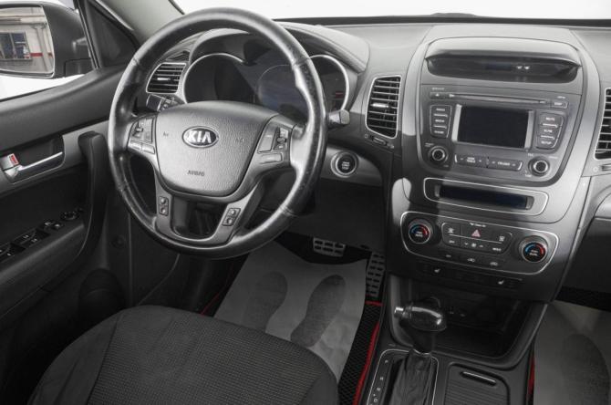 Kia Sorento II Рестайлинг с пробегом 2013 года, цена 1 559 000 рублей, 289000 км, внедорожник, Автокод Объявления