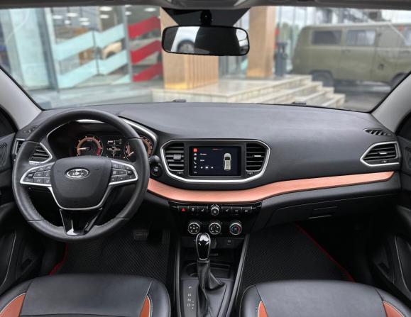 Lada (ВАЗ) Vesta I Рестайлинг (NG) с пробегом 2025 года, цена 1 729 000 рублей, 33416 км, универсал, Автокод Объявления