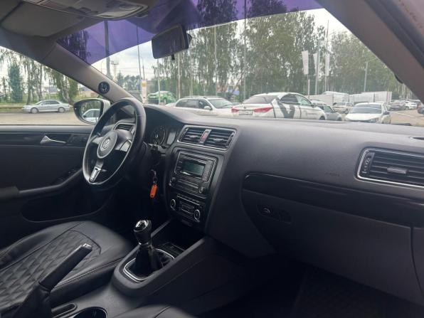 Volkswagen Jetta VI с пробегом 2012 года, цена 590 000 рублей, 291544 км, седан, Автокод Объявления