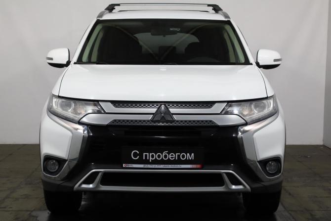 Mitsubishi Outlander III Рестайлинг 3 с пробегом 2018 года, цена 1 929 000 рублей, 109000 км, внедорожник, Автокод Объявления