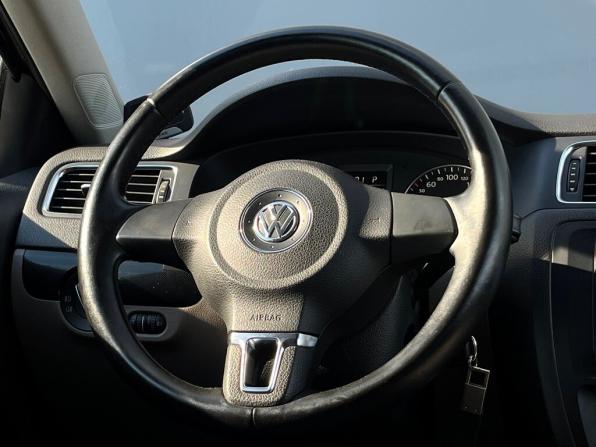 Volkswagen Jetta VI с пробегом 2012 года, цена 985 800 рублей, 183458 км, седан, Автокод Объявления