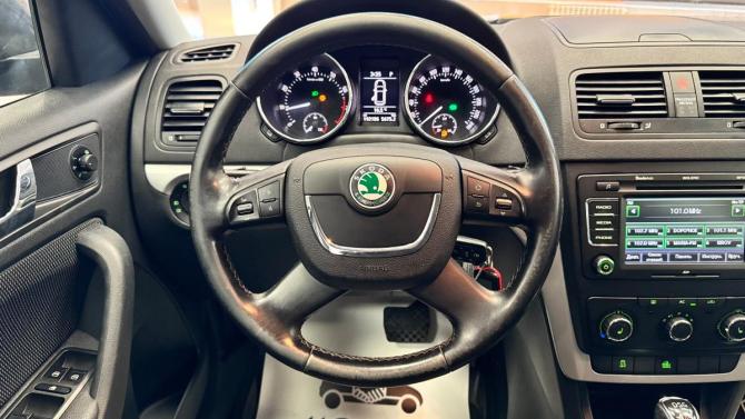 Skoda Yeti I с пробегом 2013 года, цена 1 029 000 рублей, 192181 км, внедорожник, Автокод Объявления