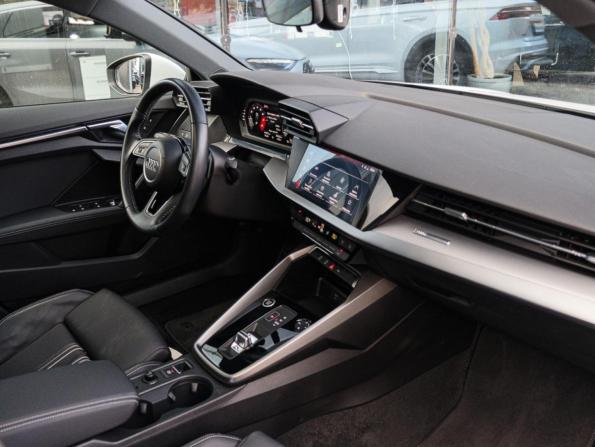 Audi A3 IV (8Y) с пробегом 2021 года, цена 2 750 000 рублей, 41700 км, хэтчбек, Автокод Объявления