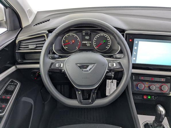 Jetta VS5 I Рестайлинг с пробегом 2024 года, цена 2 100 000 рублей, 3320 км, внедорожник, Автокод Объявления