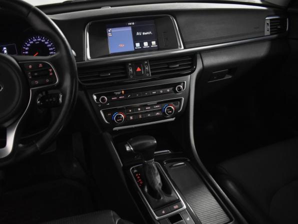 Kia Optima IV с пробегом 2017 года, цена 1 371 000 рублей, 180069 км, седан, Автокод Объявления
