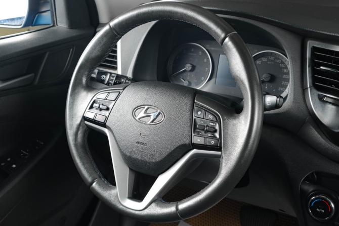 Hyundai Tucson III с пробегом 2017 года, цена 1 859 000 рублей, 144353 км, внедорожник, Автокод Объявления