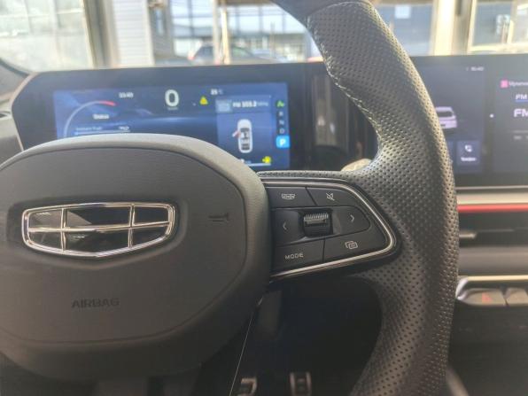 Geely Coolray I Рестайлинг с пробегом 2023 года, цена 2 160 000 рублей, 30000 км, внедорожник, Автокод Объявления
