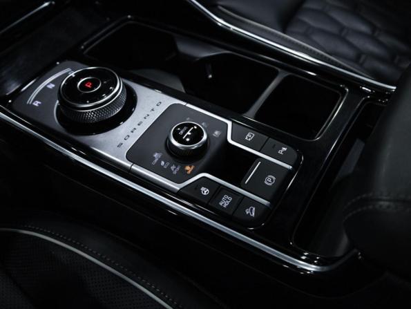Kia Sorento IV с пробегом 2022 года, цена 3 869 777 рублей, 108000 км, внедорожник, Автокод Объявления