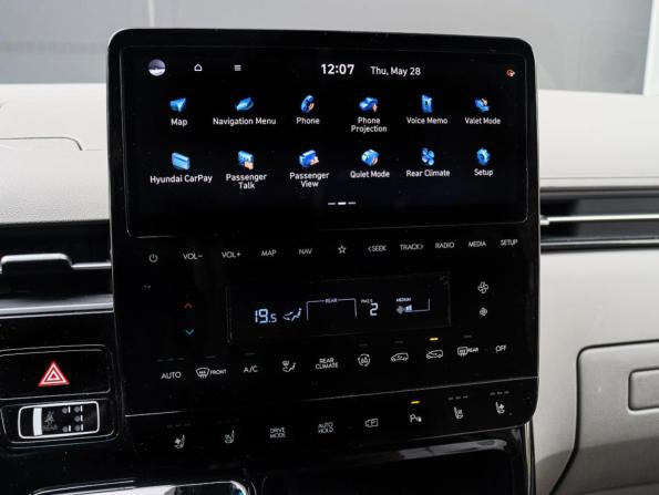 Hyundai Staria I с пробегом 2021 года, цена 4 580 000 рублей, 77127 км, минивэн, Автокод Объявления