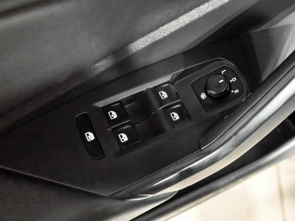 Volkswagen Jetta VII с пробегом 2020 года, цена 1 700 000 рублей, 190088 км, седан, Автокод Объявления