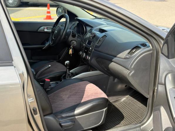 Kia Cerato II с пробегом 2011 года, цена 739 000 рублей, 195124 км, седан, Автокод Объявления