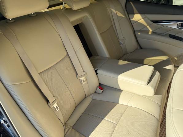 Infiniti Q70 I Рестайлинг с пробегом 2015 года, цена 1 395 000 рублей, 192769 км, седан, Автокод Объявления