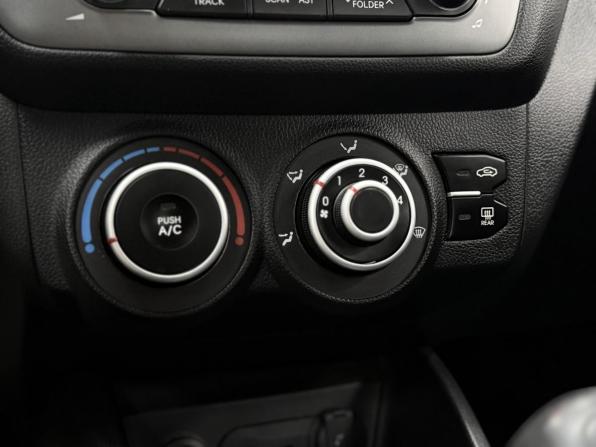 Kia Rio III с пробегом 2013 года, цена 1 050 000 рублей, 85818 км, седан, Автокод Объявления