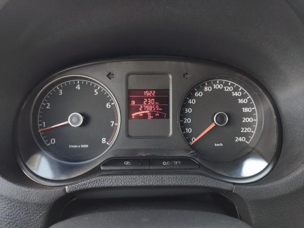Volkswagen Polo V с пробегом 2011 года, цена 650 000 рублей, 279858 км, седан, Автокод Объявления