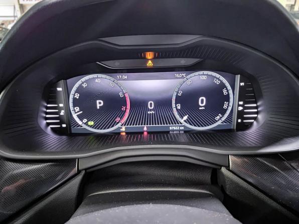 Skoda Rapid II с пробегом 2021 года, цена 1 820 000 рублей, 97892 км, лифтбек, Автокод Объявления
