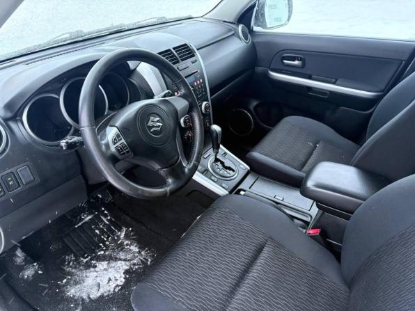 Suzuki Grand Vitara II Рестайлинг 2 с пробегом 2013 года, цена 1 155 000 рублей, 272000 км, внедорожник, Автокод Объявления