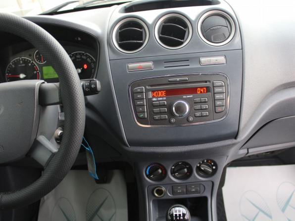 Ford Transit Connect I Рестайлинг с пробегом 2010 года, цена 625 000 рублей, 291364 км, фургон, Автокод Объявления