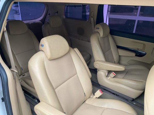 Kia Carnival III с пробегом 2017 года, цена 2 359 000 рублей, 126164 км, минивэн, Автокод Объявления
