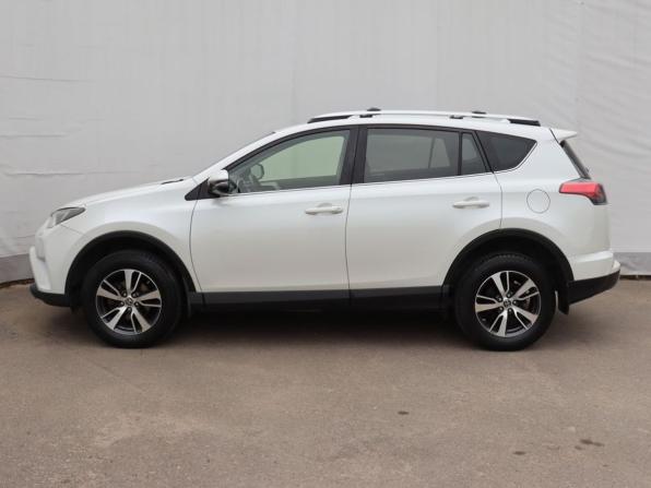Toyota RAV4 IV (XA40) Рестайлинг с пробегом 2016 года, цена 2 289 000 рублей, 151172 км, внедорожник, Автокод Объявления