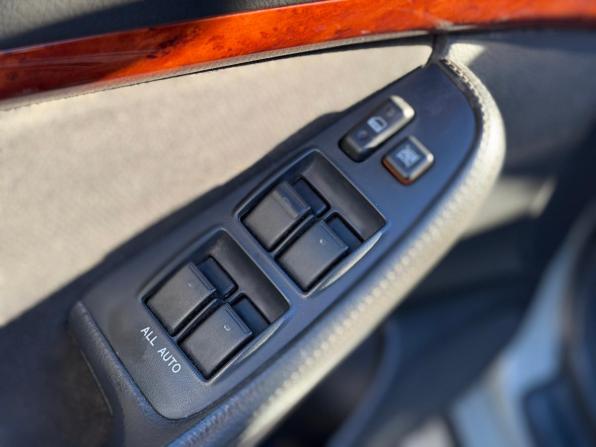 Toyota Avensis II с пробегом 2006 года, цена 717 000 рублей, 364215 км, седан, Автокод Объявления
