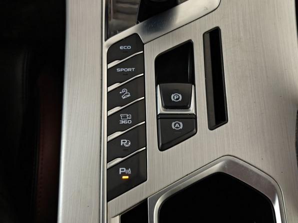 Geely Coolray I с пробегом 2022 года, цена 1 599 000 рублей, 64859 км, внедорожник, Автокод Объявления